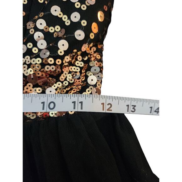 Crystal Doll size 5 black and gold prom, homecoming, cocktail party dress - Picture 11 of 12